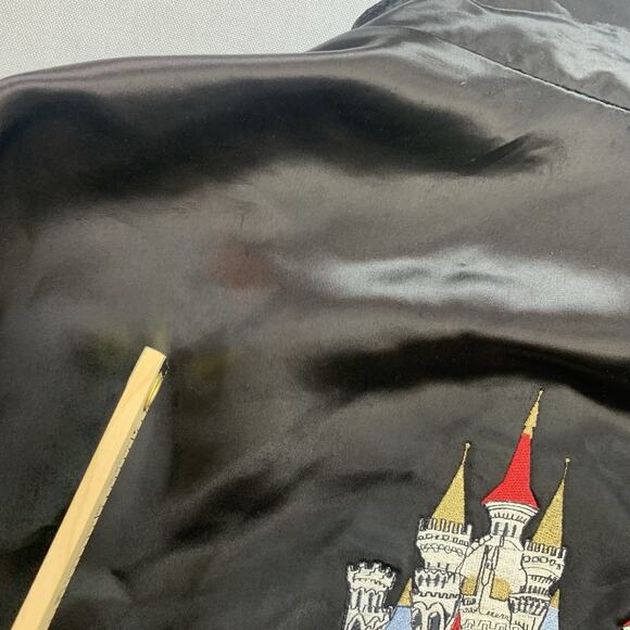 Vintage 1990s Excalibur Las Vegas Black Satin Adult Size XL Casino Bomber Jacket - Picture 8 of 10